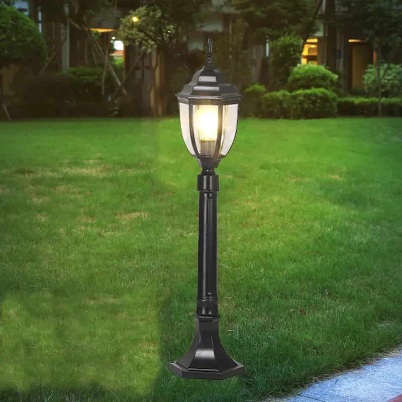 LampeHub European Outdoor Waterproof Lawn Garden Villa Street Landscape Lawn Lamp