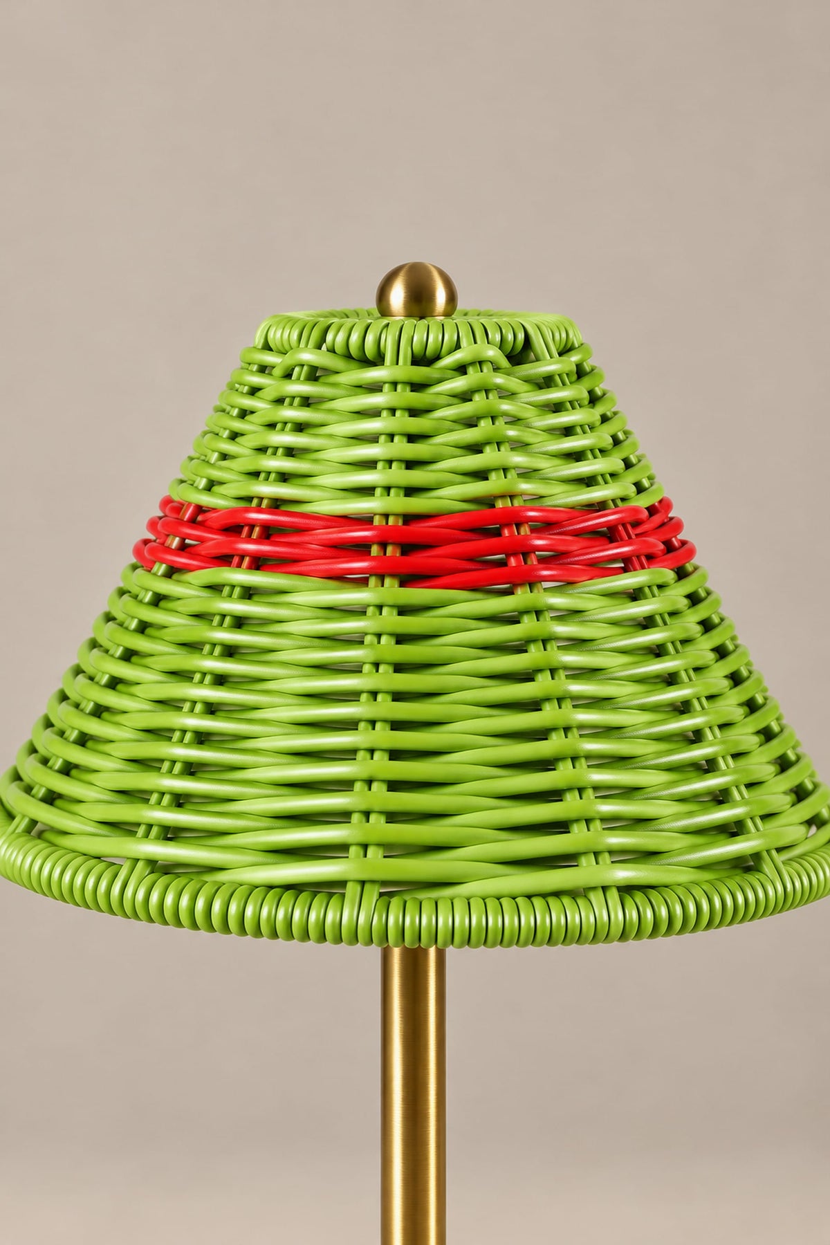 LampeHub Lampe à poser Lampe Rotin Sans Fil Rechargeable – Pied Doré