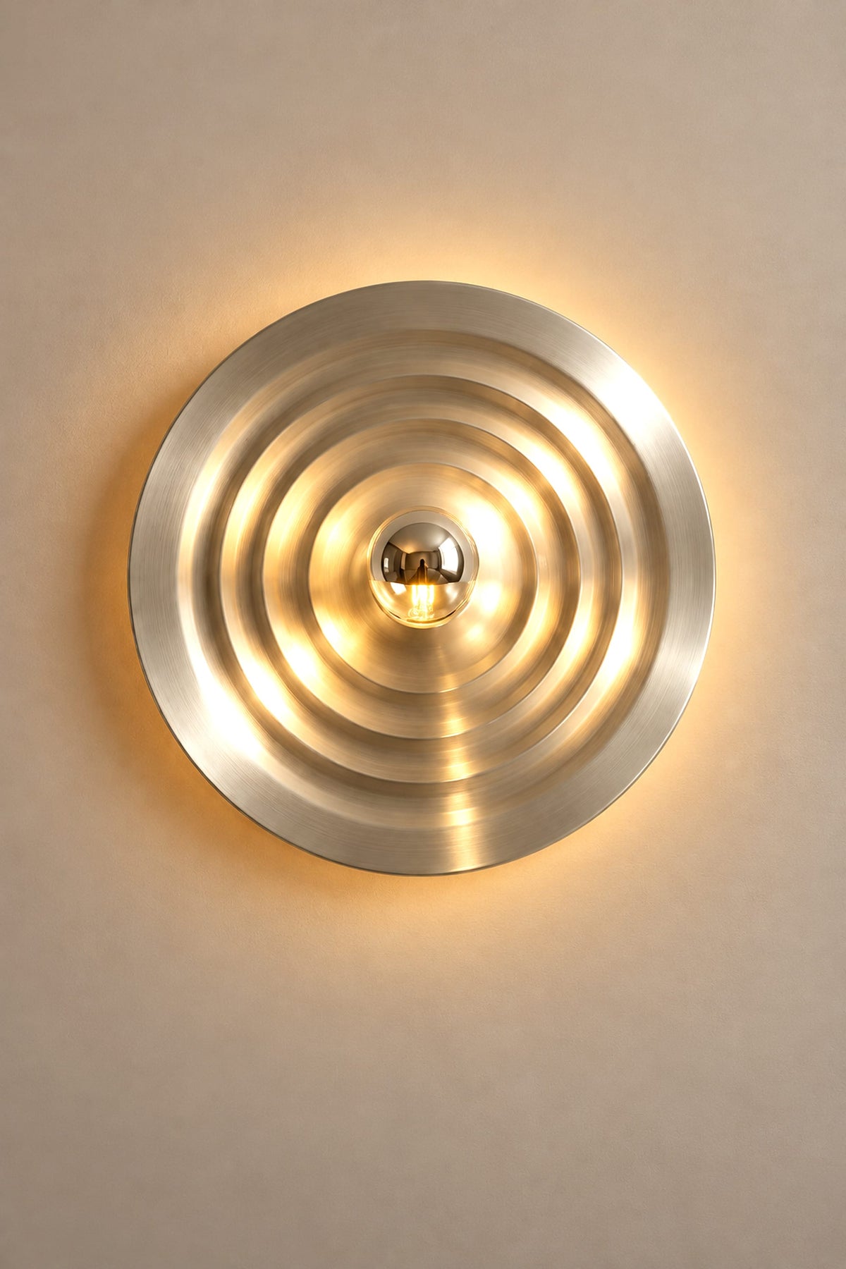 LampeHub Lampe Applique Bauhaus Disque Ondulé – Soucoupe Rétro Space Age