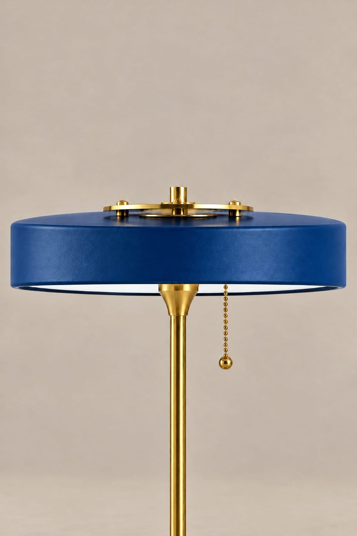 LampeHub Lampe de Table Bauhaus Disque Bleu – Pied Laiton