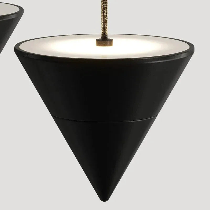 LampeHub Nordic Designer's Style Hanging Hammer Ceiling Chandelier Creative Dining Room Pendant Lamp Bar Cafe Atmosphere Hanging Light