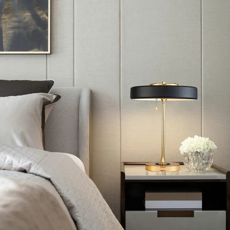 LampeHub Nordic Novelty Table Lamp Modern Luxury Desk Light with E27 Bulb for Bedroom Bedside