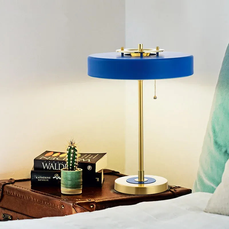 LampeHub Nordic Novelty Table Lamp Modern Luxury Desk Light with E27 Bulb for Bedroom Bedside