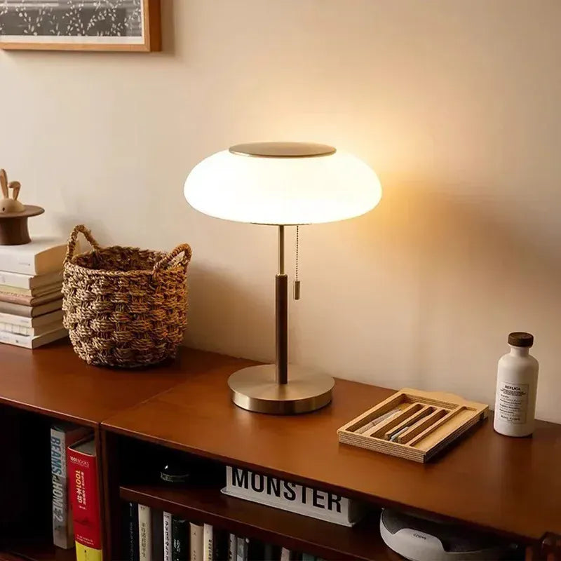 LampeHub Retro Desk Lamp LED White Glass Table Light Nordic Lighting Fixture Bedroom Living Room Bedside Study Homestay Luxury Decor