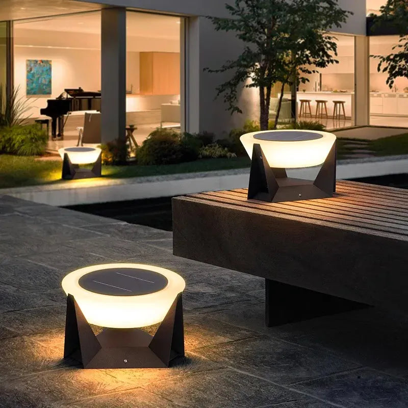 LampeHub Solar outdoor waterproof lawn light. Zero electricity bill. Landscape lights suitable for gardens, parks, courtyards, and square