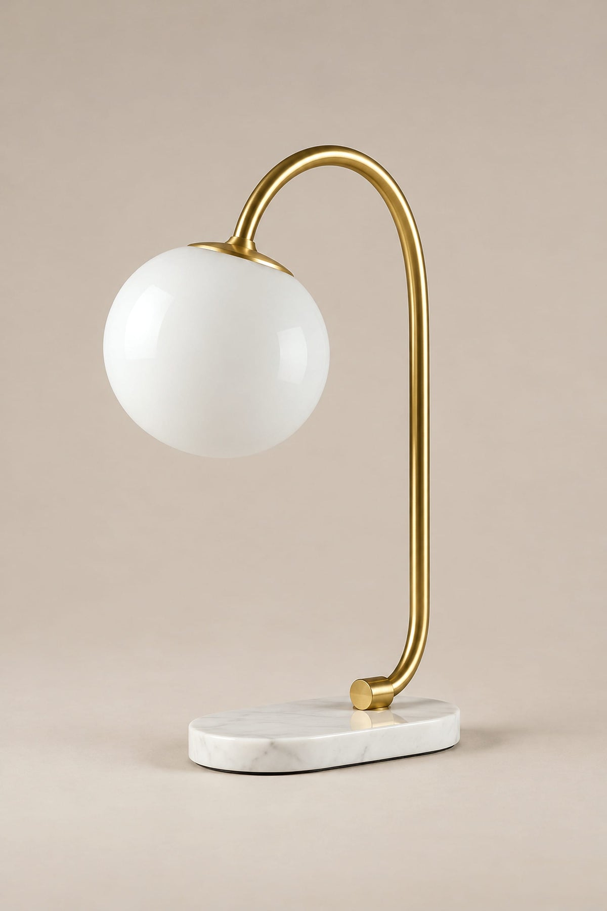 LampeHub Suspension Lampe à poser – doré – blanc / Blanc chaud Lustre Bauhaus Globes Rose – Bras Dorés