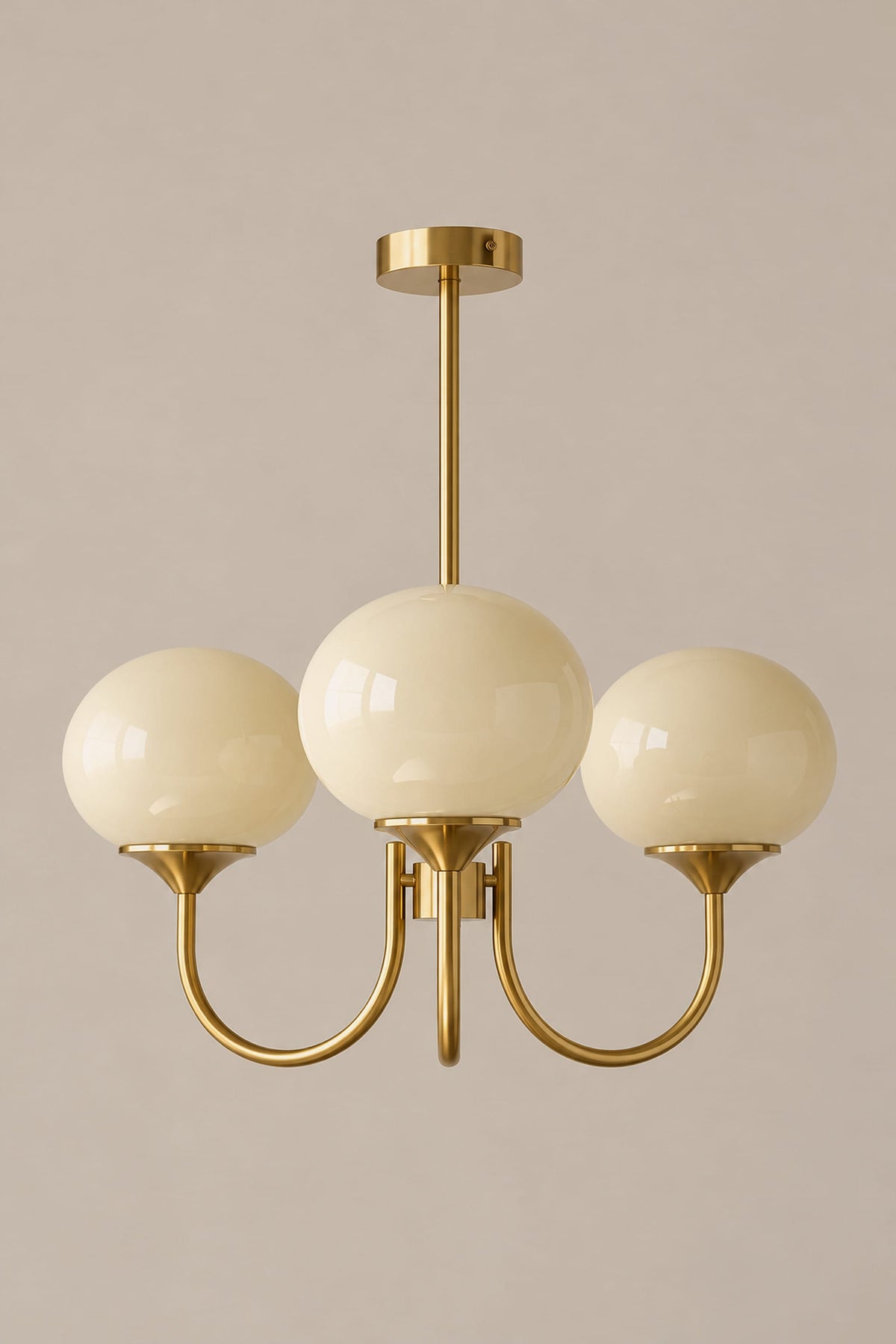LampeHub Suspension Lustre 3 bras – doré – crème / Blanc chaud Lustre Bauhaus Globes Rose – Bras Dorés